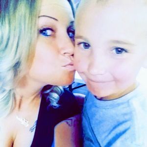 Meet your Posher, Tayler